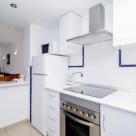 Espanatour El Bosque Appartement *